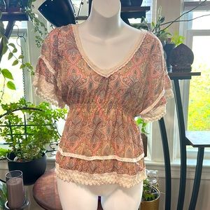 Boho Lace Batwing Peplum Top